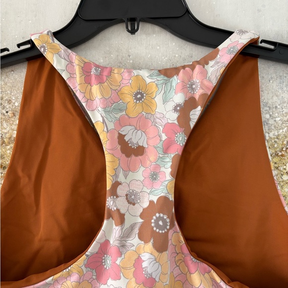 🇺🇸 Beach Riot Ruby Top (NWT) - Picture 9 of 14